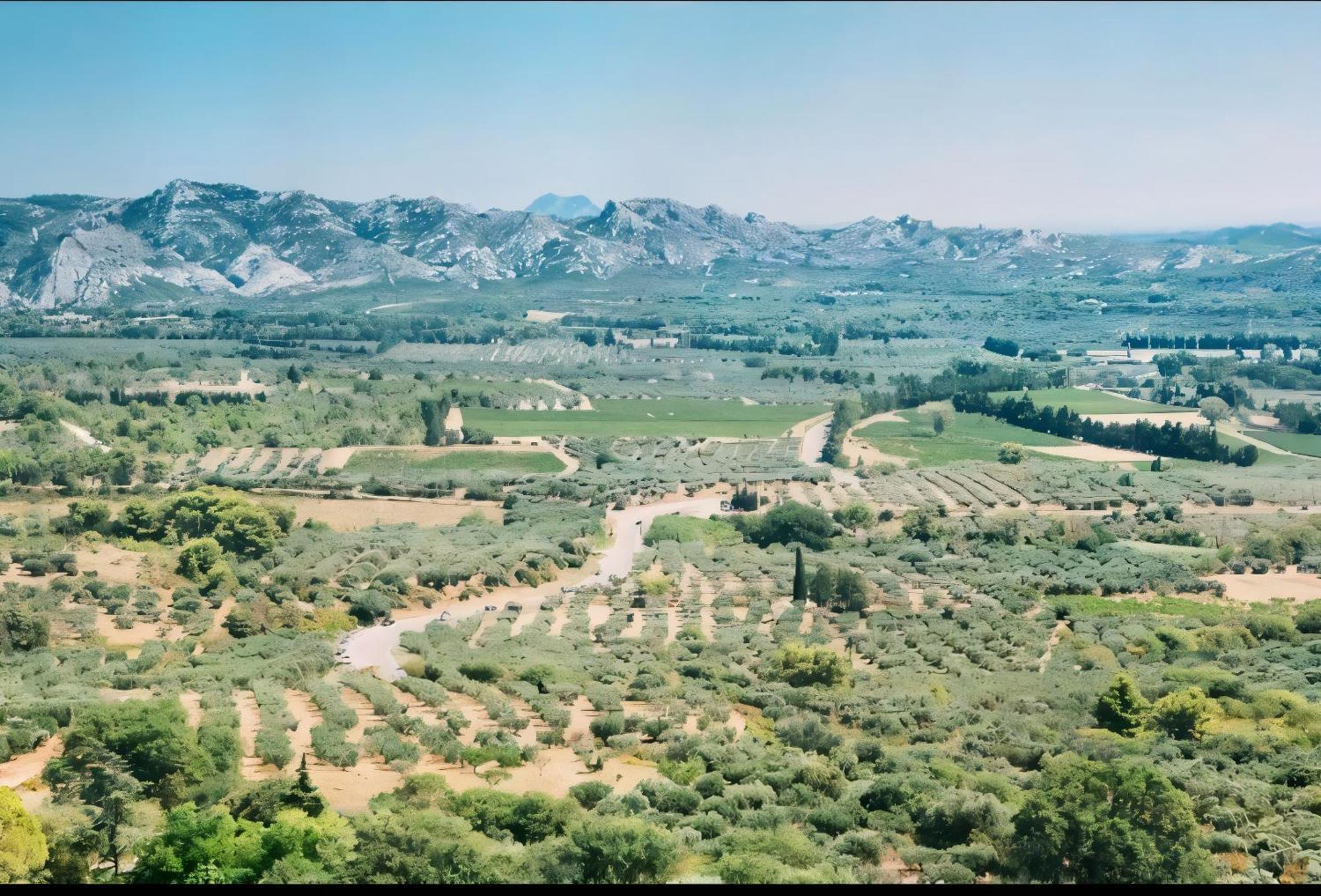 L' Appart Du Centre Historique Charme Et Confort Arles Luaran gambar